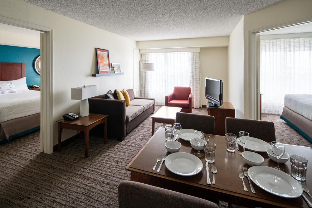 Residence Inn By Marriott Cypress Лос Аламитос Екстериор снимка