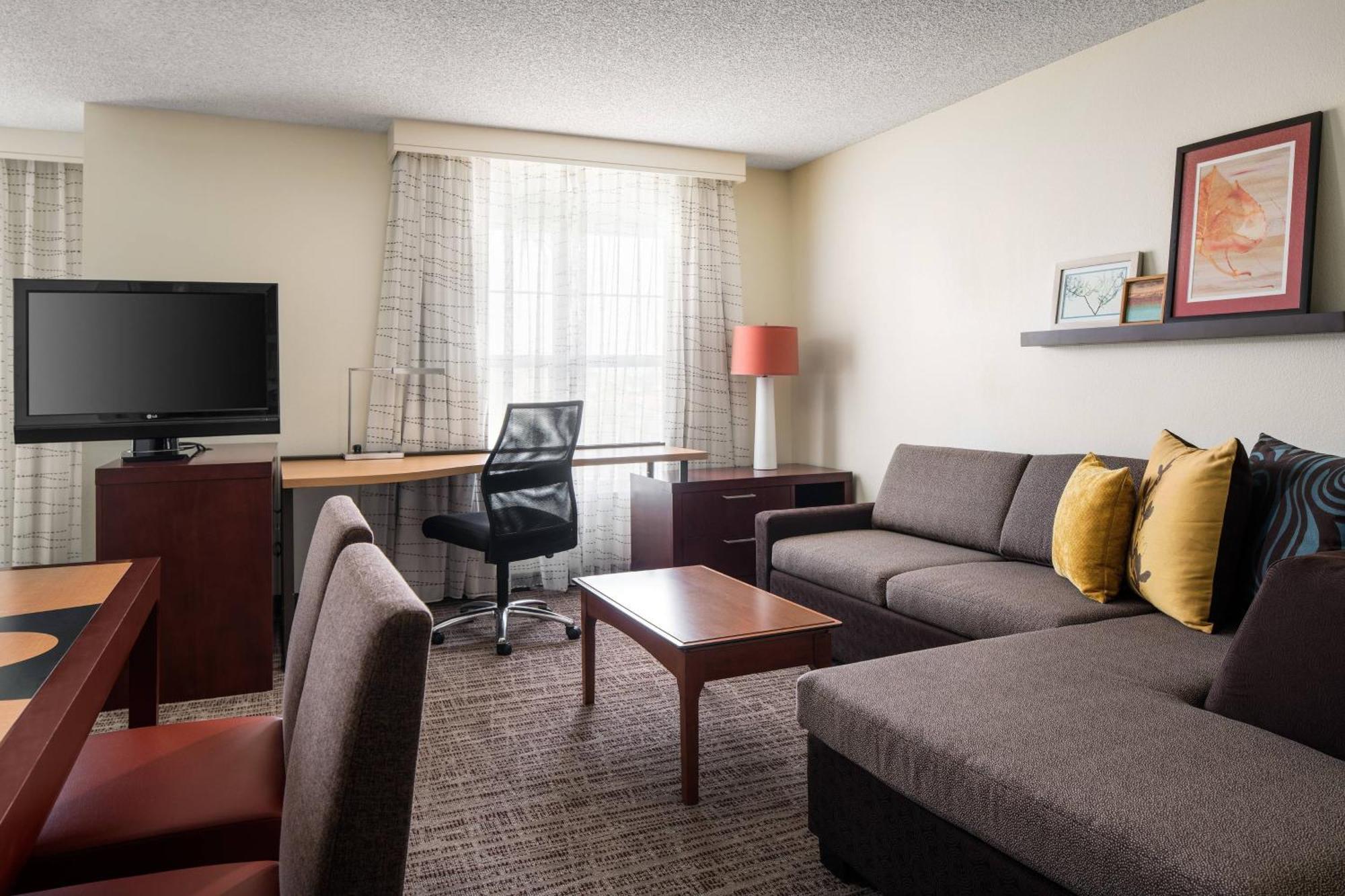 Residence Inn By Marriott Cypress Лос Аламитос Екстериор снимка