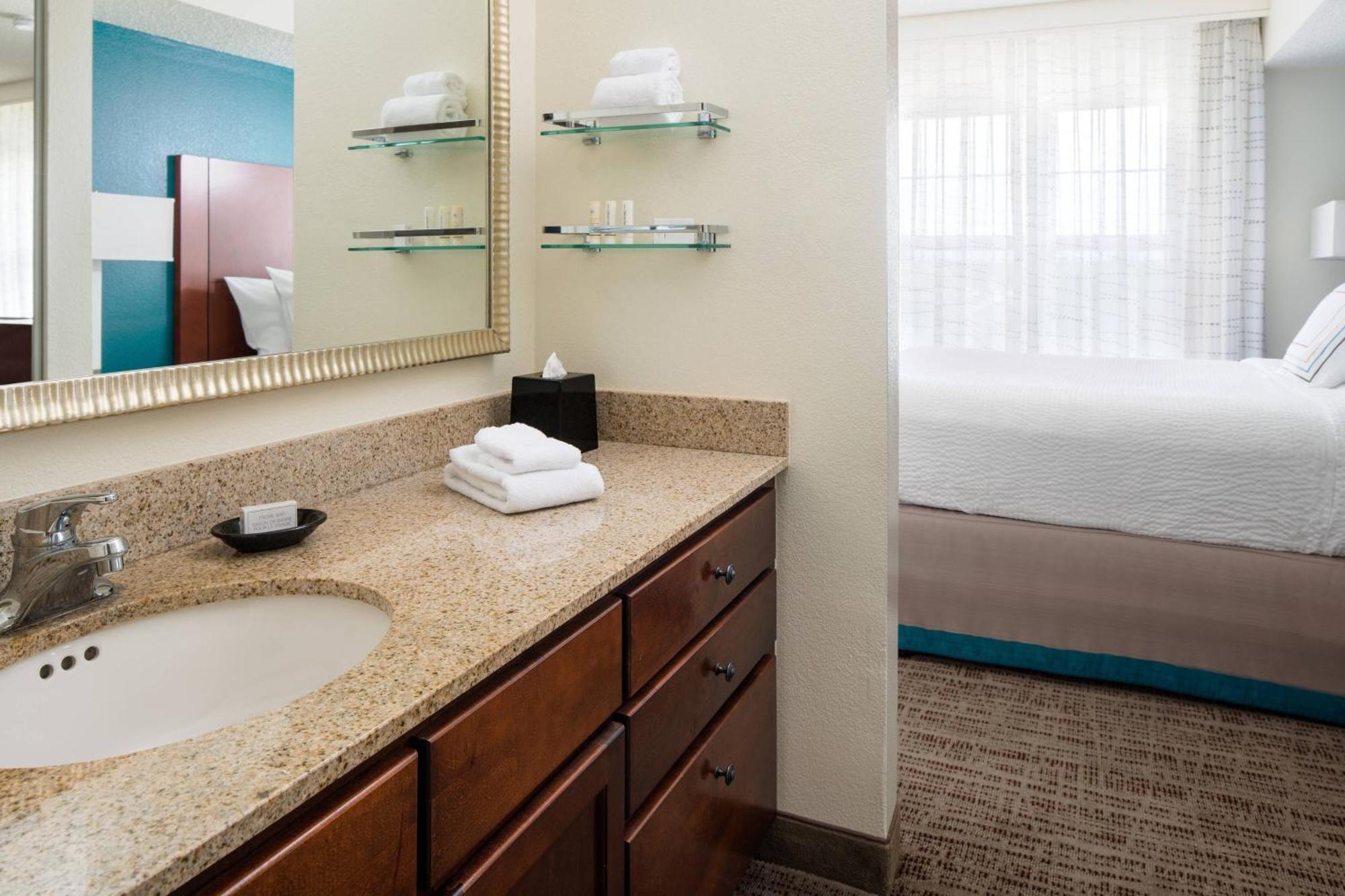 Residence Inn By Marriott Cypress Лос Аламитос Екстериор снимка