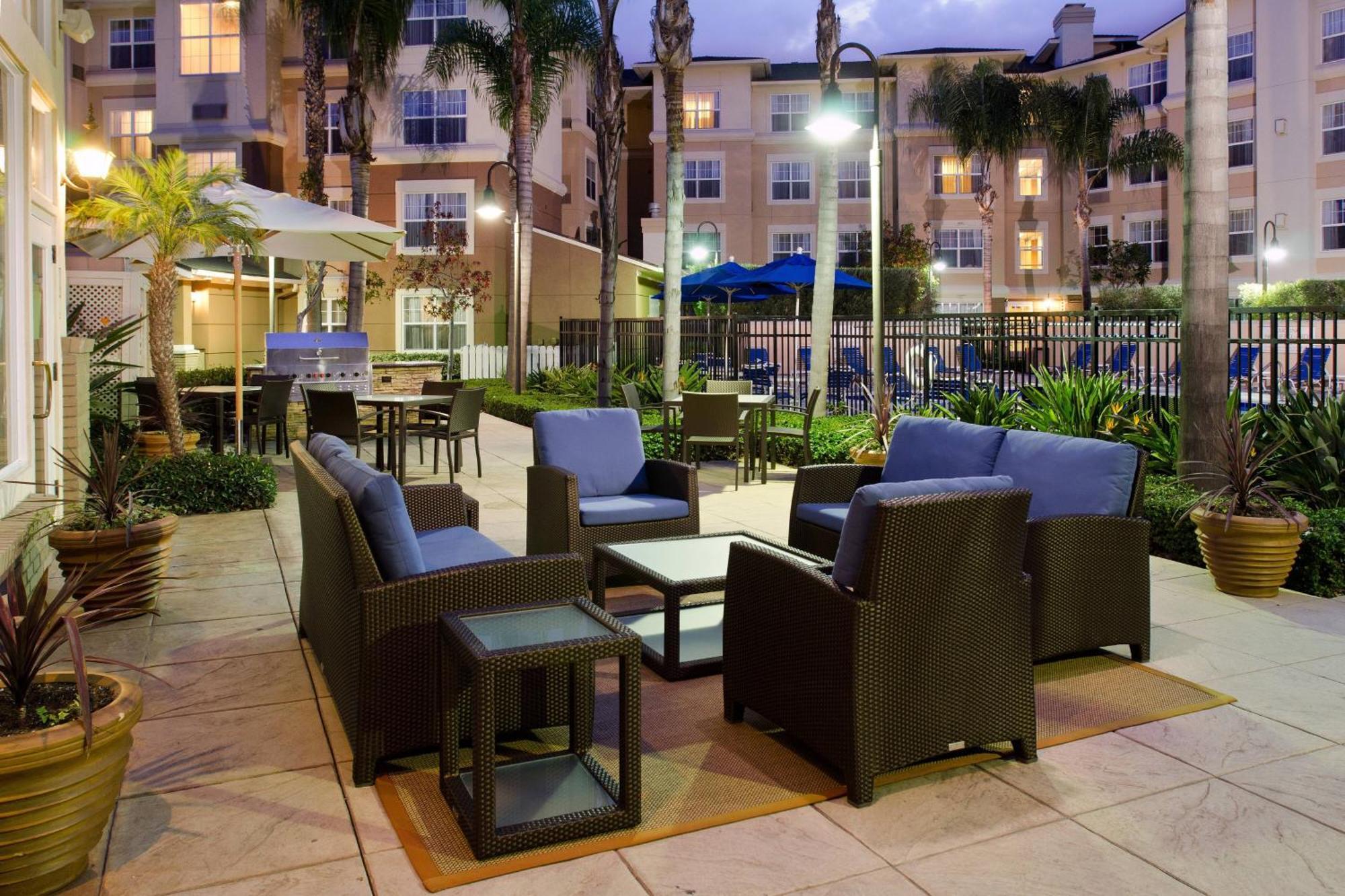 Residence Inn By Marriott Cypress Лос Аламитос Екстериор снимка