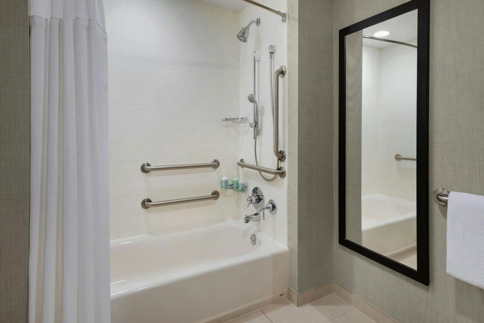 Residence Inn By Marriott Cypress Лос Аламитос Екстериор снимка